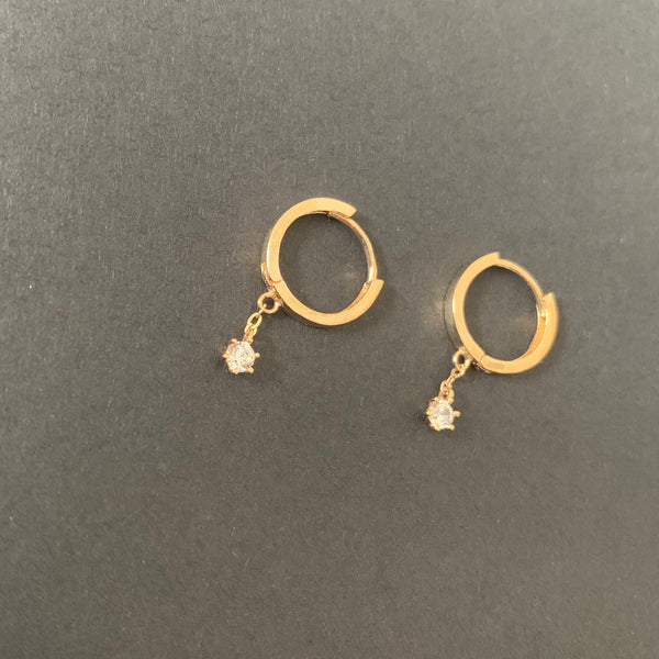 Earrings hoops LINE yellow gold and white crystals