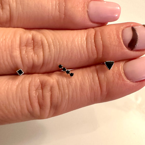 Set of 3 studs SOFIA silver and black crystals 