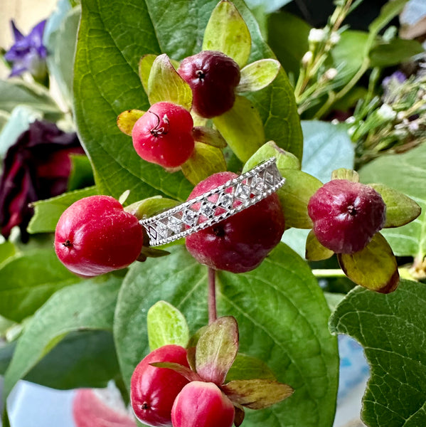 Ring KARA silver and white crystals